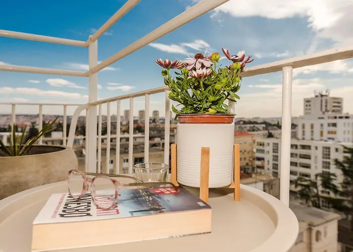 Urban Luxury דירה